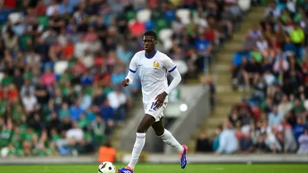 Челси заключил долгосрочный контракт с новым талантом