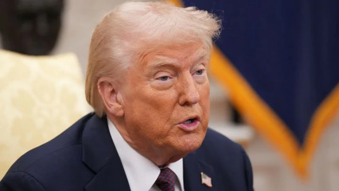 Трамп: Иран хочет вести переговоры, но это нужно было делать раньше