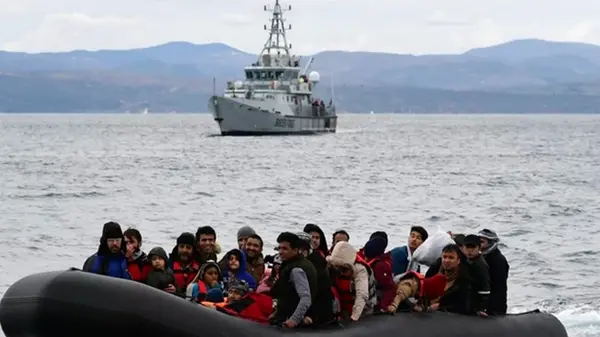 У берегов Греции спасли более 600 мигрантов