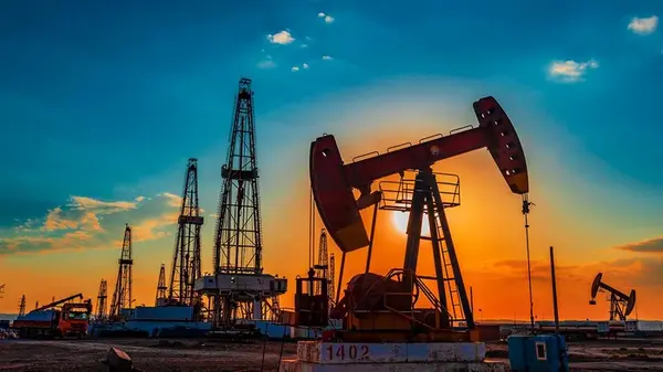 Ценам на бензин приготовиться: ОПЕК+ может существенно увеличить добычу нефти