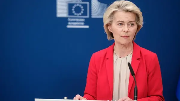 Фон дер Ляйен грозит вотум недоверия: детали