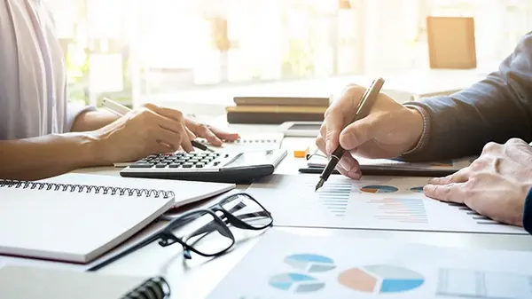 «Переломный момент» для глобальной финансовой системы: Reuters выяснило, ждать ли кризис