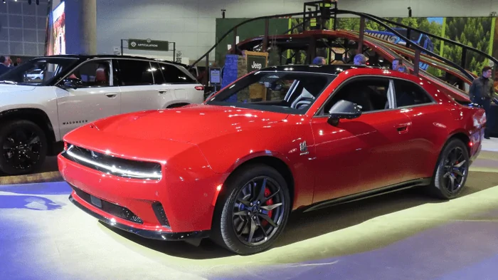 Компания Dodge отзывает тысячи электромобилей Charger, потому что они оказались «слишком тихими»