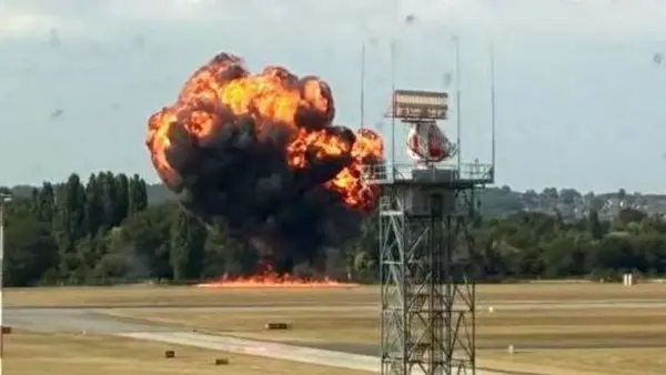 Крушение самолета в одном из аэропортов Лондона: погибли четыре человека