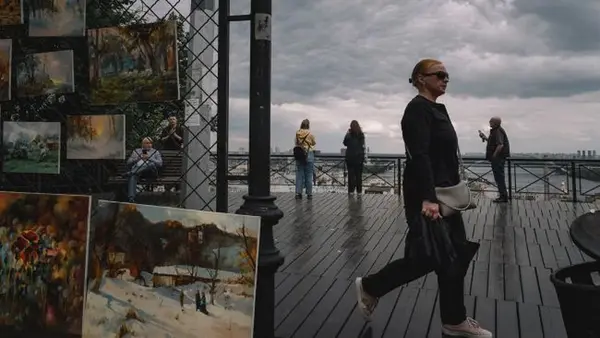 Грозы и шквалы накроют завтра Украину: где объявили желтый уровень опасности