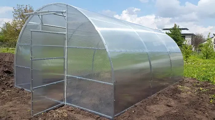 полікарбонат 6 мм