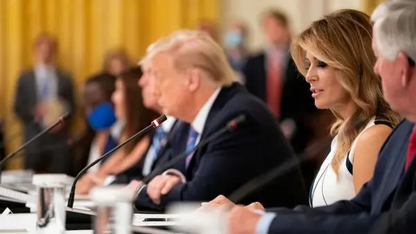 «Нет — театру Мелании!»: внук Кеннеди встал на защиту исторического наследия деда