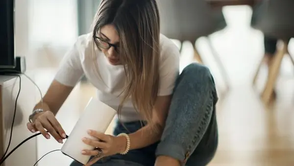 Без камер и смартфонов. Ученые научились отслеживать людей по Wi‑Fi: что известно