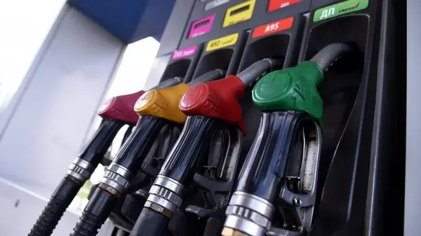Почему в Украине подорожал бензин и что будет с ценами: прогноз до конца года