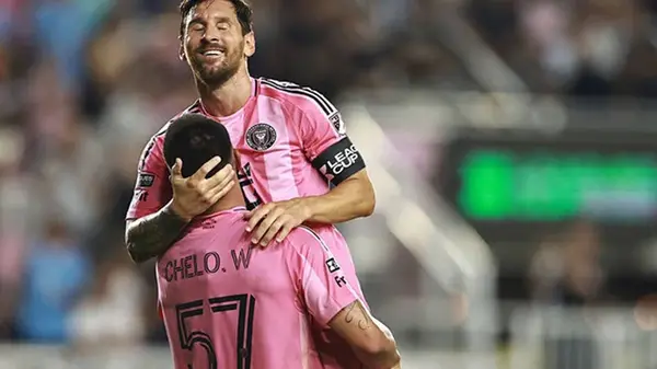 Месси помог Интер Майами победить в первом туре Кубка лиг