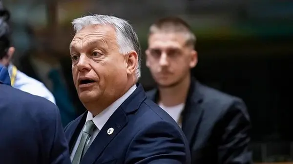 Орбан планирует раздать бюджетникам деньги на жилье