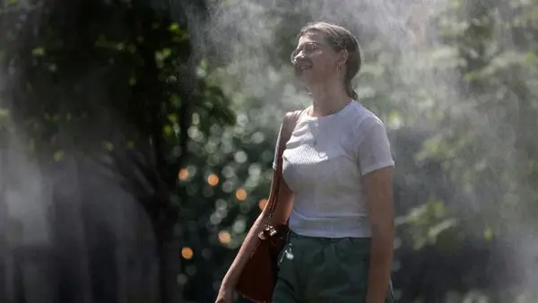 Солнце, жара до +33 и грозы: какие регионы Украины «раскалит» в воскресенье