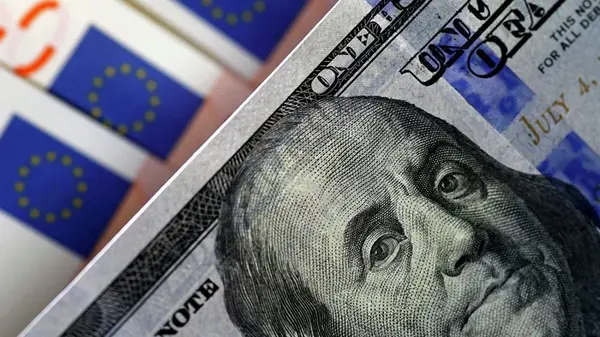 Появился новый прогноз, каким будет курс доллара в Украине в ближайшие дни