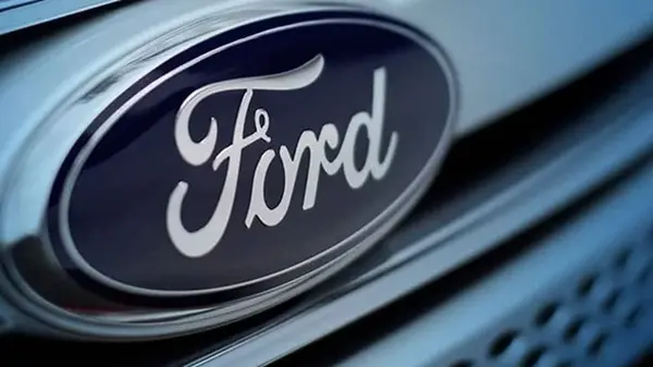 Ford отзывает в США более 355 000 грузовиков — СМИ