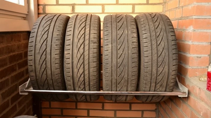 зберігання гуми без дисків