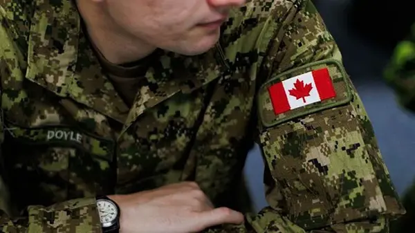 В Латвии пропал без вести канадский военный