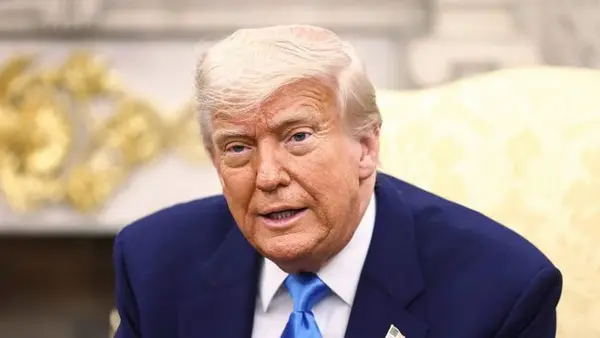 Трамп просит Верховный суд поддержать его глобальные пошлины