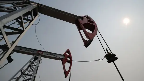 Страны ОПЕК+ согласовали увеличение добычи нефти