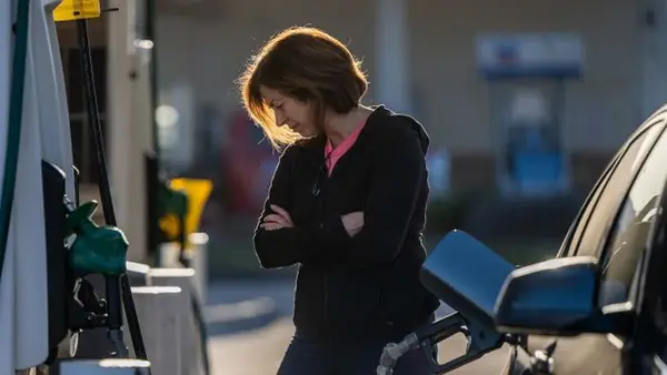 Бензин подешевеет уже осенью: сколько сэкономят водители и что влияет на цены