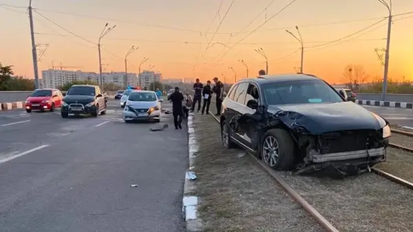 В Харькове 14-летний парень за рулем авто совершил ДТП