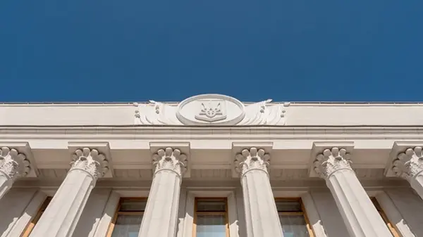 Рада ратифицировала соглашение о столетнем партнерстве с Великобританией