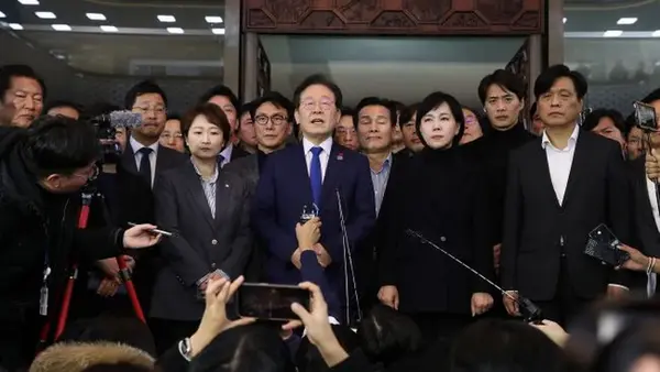 КНДР близка к созданию баллистики, которая сможет ударить по США, — президент Южной Кореи