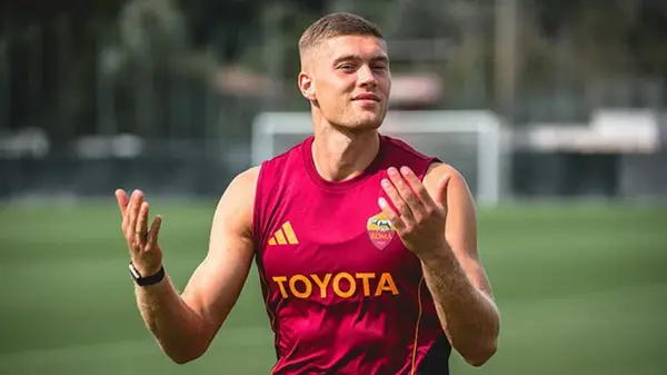 Вест Хэм продолжает охоту за Довбиком, намереваясь купить его зимой