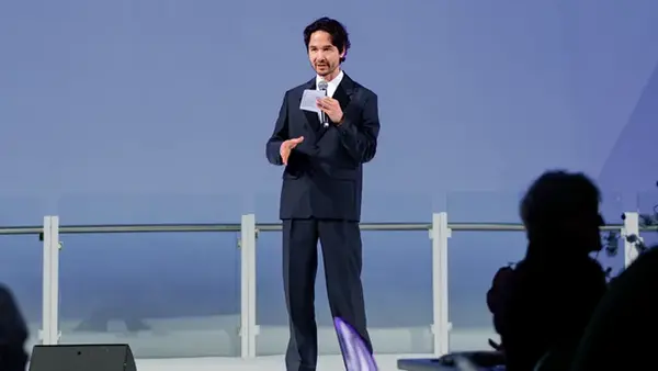 Кто такой Ладо Охотников и что стоит за его проектами