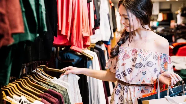 Сезонные стратегии продажи секонд-хенд: максимизируем прибыль круглый год