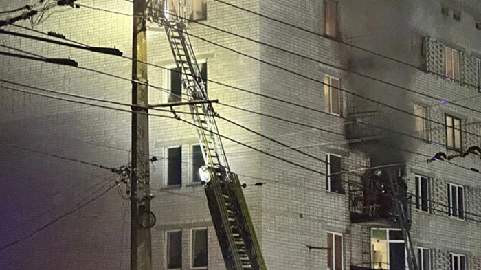 Пожар в общежитии Житомира: студенты отравились угарным дымом