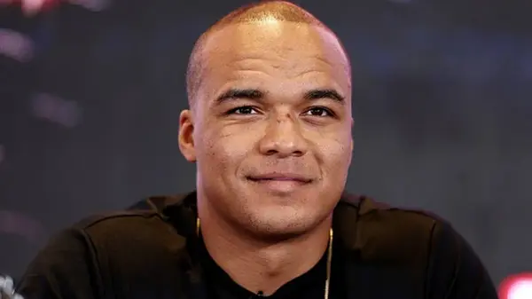 Британский боксер сделал заявление о потенциальном бое с Усиком