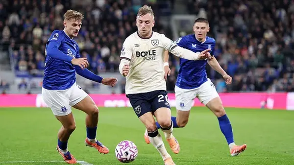 Команда Миколенко расписала ничью с Вест Гэмом