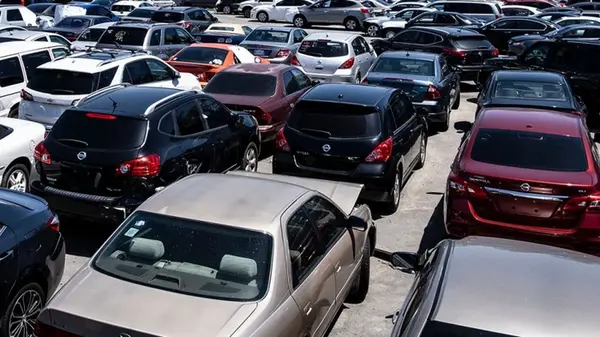 Подержанные автомобили из США: названы модели, которые разметают украинцы