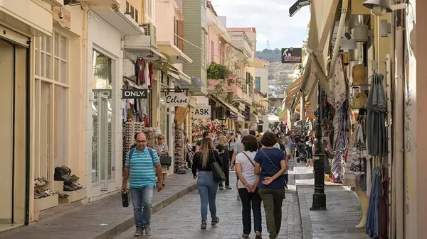 В Греции парламент принял норму о 13-часовом рабочем дне