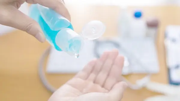 В ЕС могут запретить большинство антисептиков из-за угрозы рака