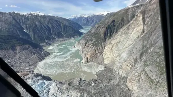 Последствия могли быть катастрофическими: внезапный обвал на Аляске вызвал мегацунами