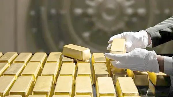 Цены на золото снизились после рекордного скачка