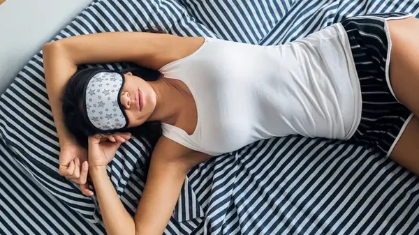 Осенью и зимой действительно хочется больше спать: ученые объяснили почему так происходит