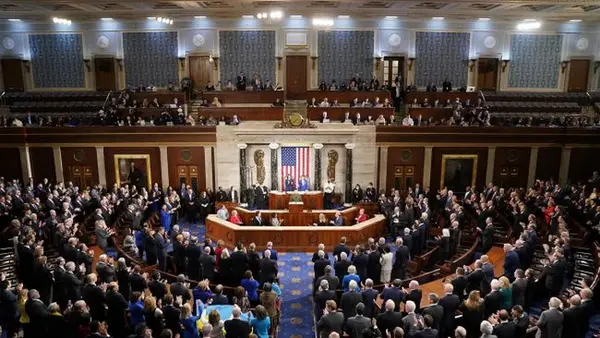 Демократы и республиканцы США разработали план восстановления работы Конгресса