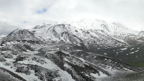 Земная кора в Турции трещит по швам: разлом расширяется и это заметно из космоса