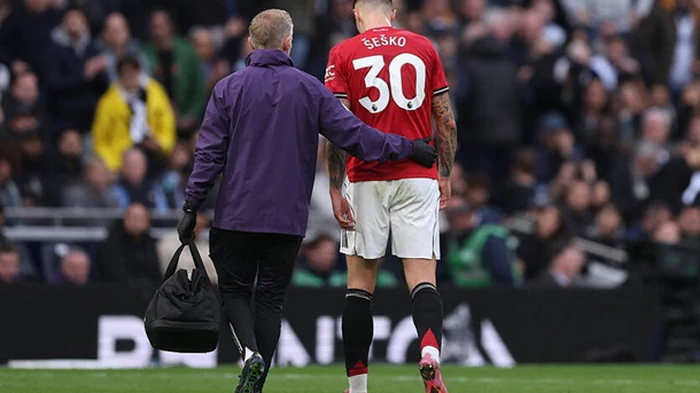 Манчестер Юнайтед потерял ключевого форварда на месяц