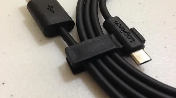 Почему USB-C так называется: что значит буква «C»