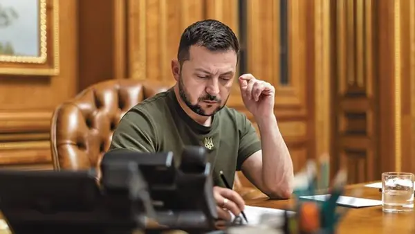 Зеленский подписал закон о быстром мобильном интернете: что изменится для украинцев