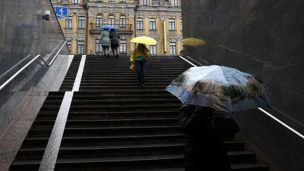 До +15, в ряде регионов дождь: какой будет погода в Украине 24 ноября