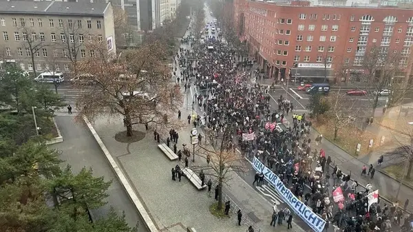 Восстание школьников: немецкие ученики вместо уроков бастуют по всей стране