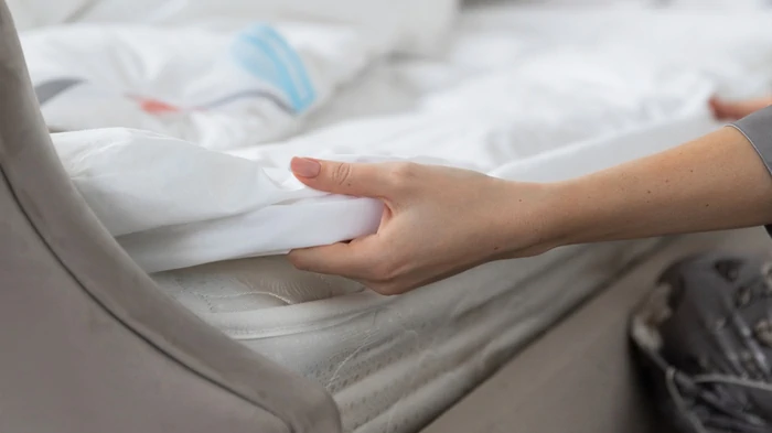 наматрасник