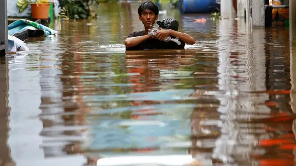 Потеплевший океан усилил ужасные ливни и смертельные наводнения в Азии, — исследование