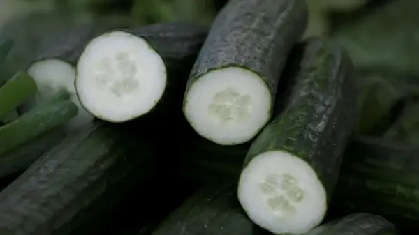 В Украине неожиданно упали цены на популярный овощ: сколько стоит сейчас