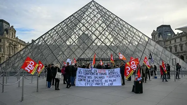 Лувр закрыли из-за забастовки сотрудников музея