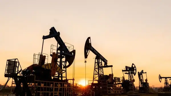 Цены на нефть продолжают расти из-за рисков перебоев поставок из Венесуэлы, — Reuters